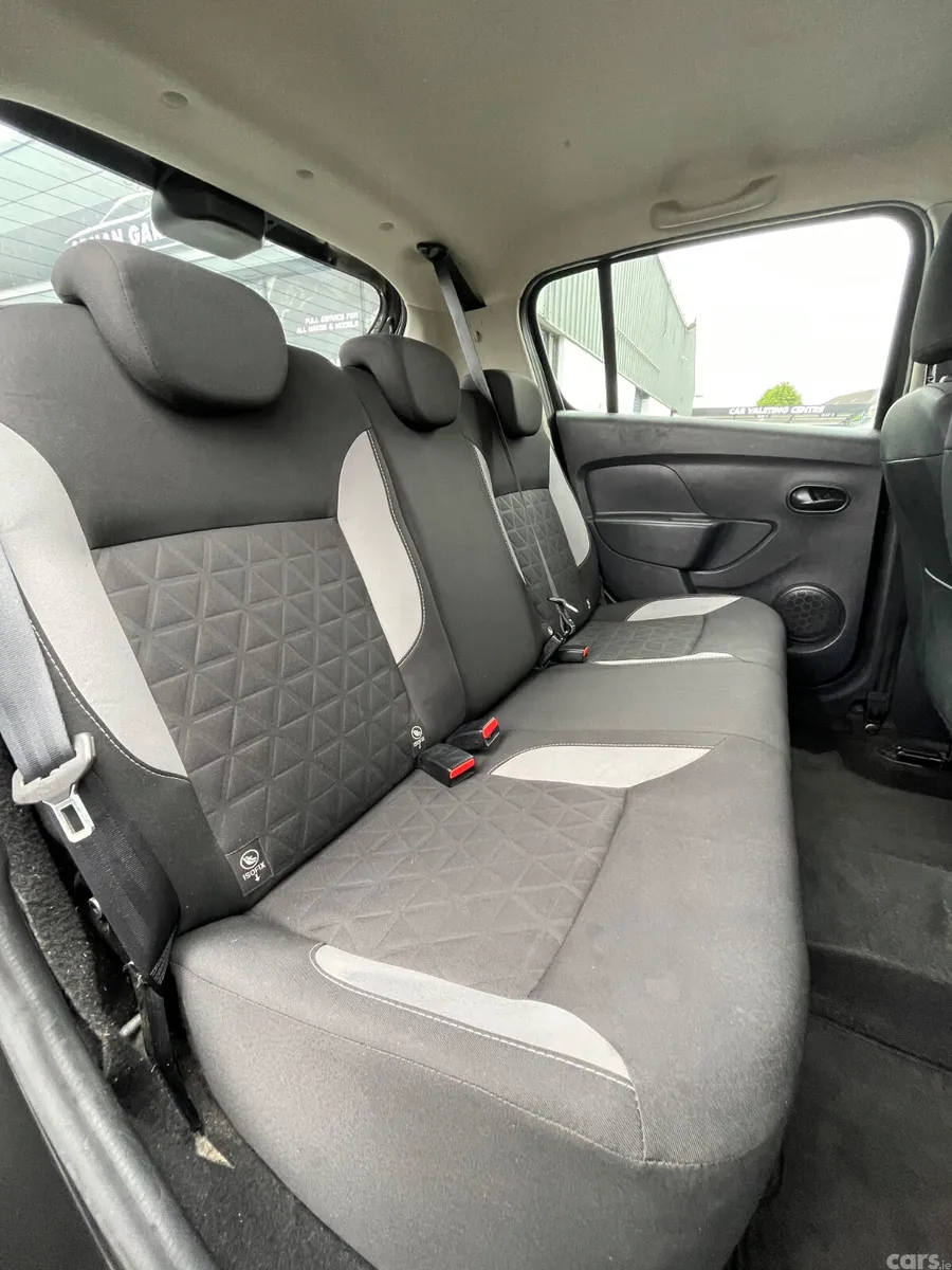 Dacia Sandero Stepway Hatchback, Petrol, 2016, Black