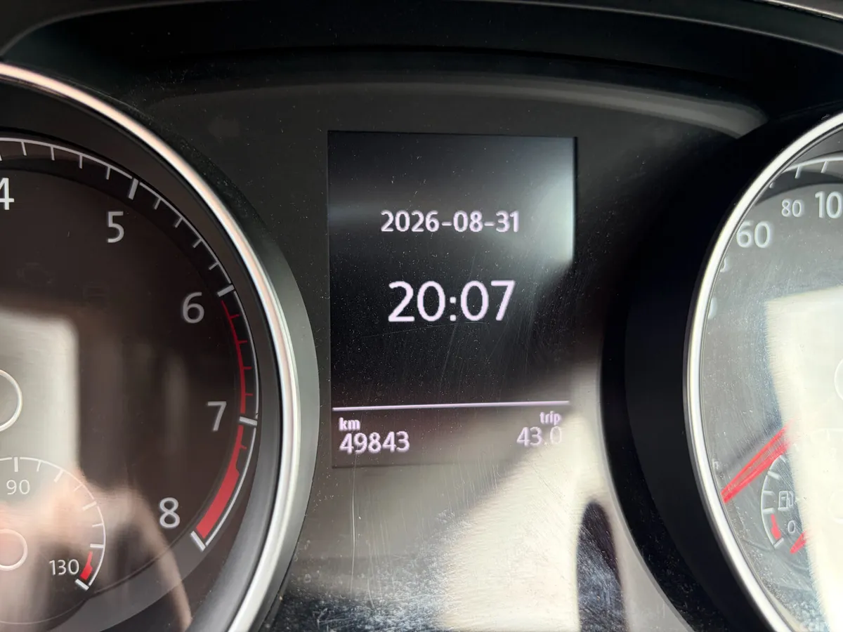 Volkswagen Golf Hatchback, Petrol, 2015, White