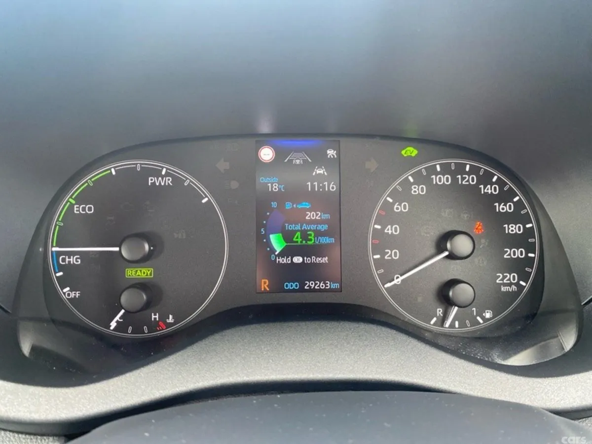 Toyota Yaris Hatchback, Petrol Hybrid, 2024, Bronze