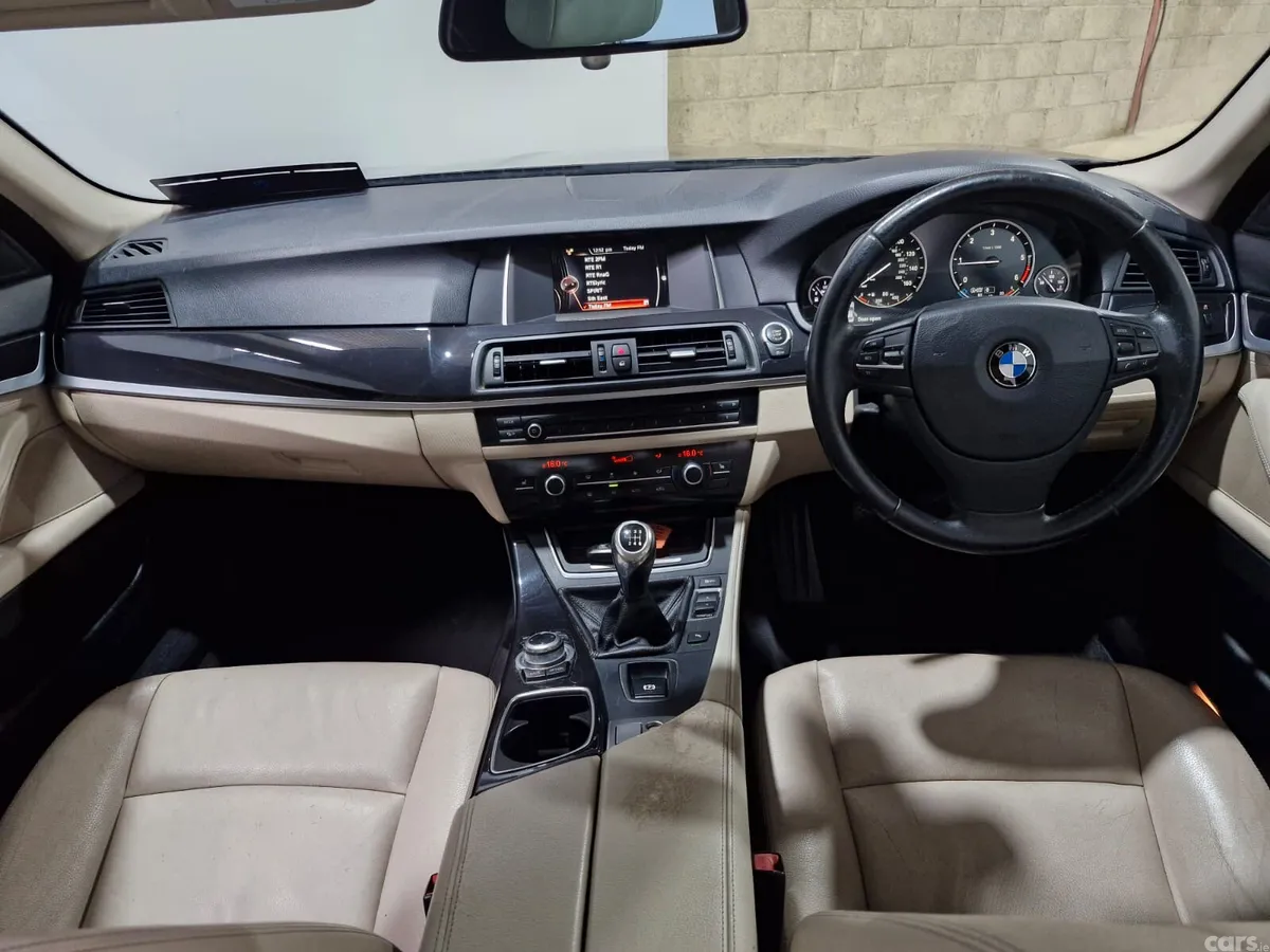 BMW 5-Series Saloon, Diesel, 2015, Grey