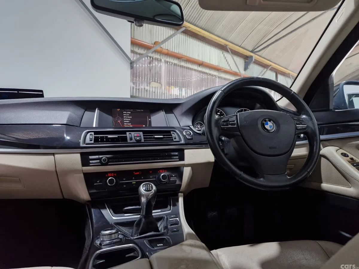 BMW 5-Series Saloon, Diesel, 2015, Grey