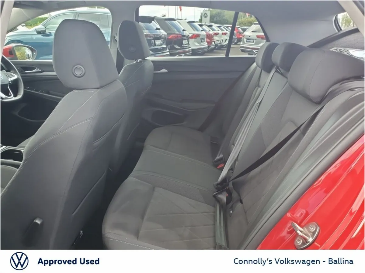 Volkswagen Golf Hatchback, Diesel, 2024, Red