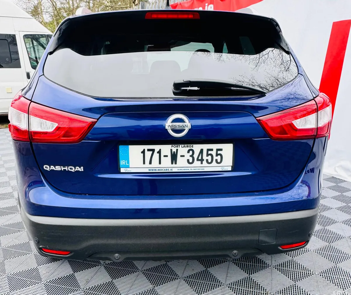 Nissan Qashqai SUV, Diesel, 2017, Blue