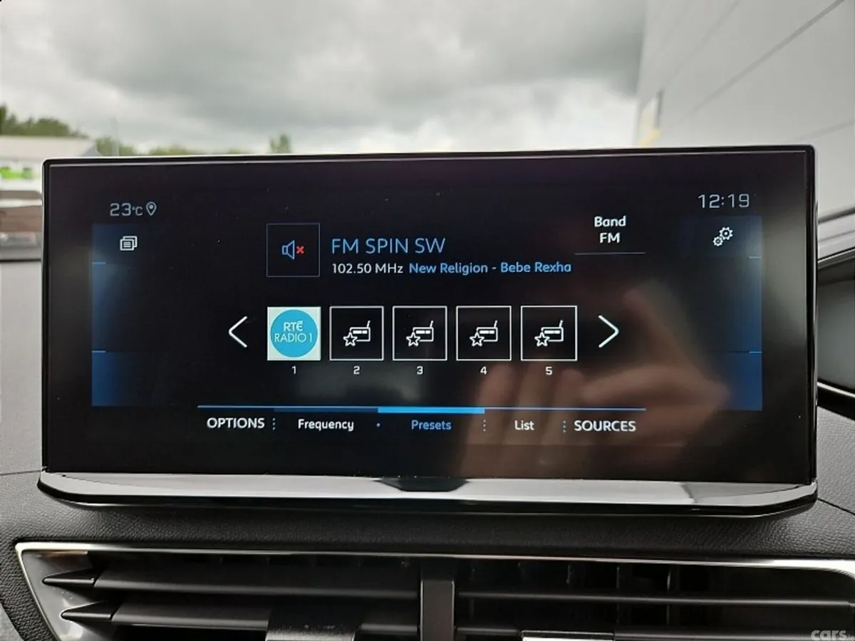 Peugeot 3008 MPV, Diesel, 2022, Grey