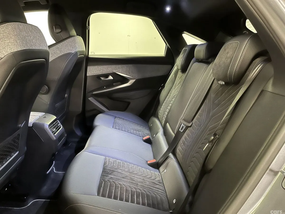 Peugeot 3008 SUV, Electric, 2025, Grey