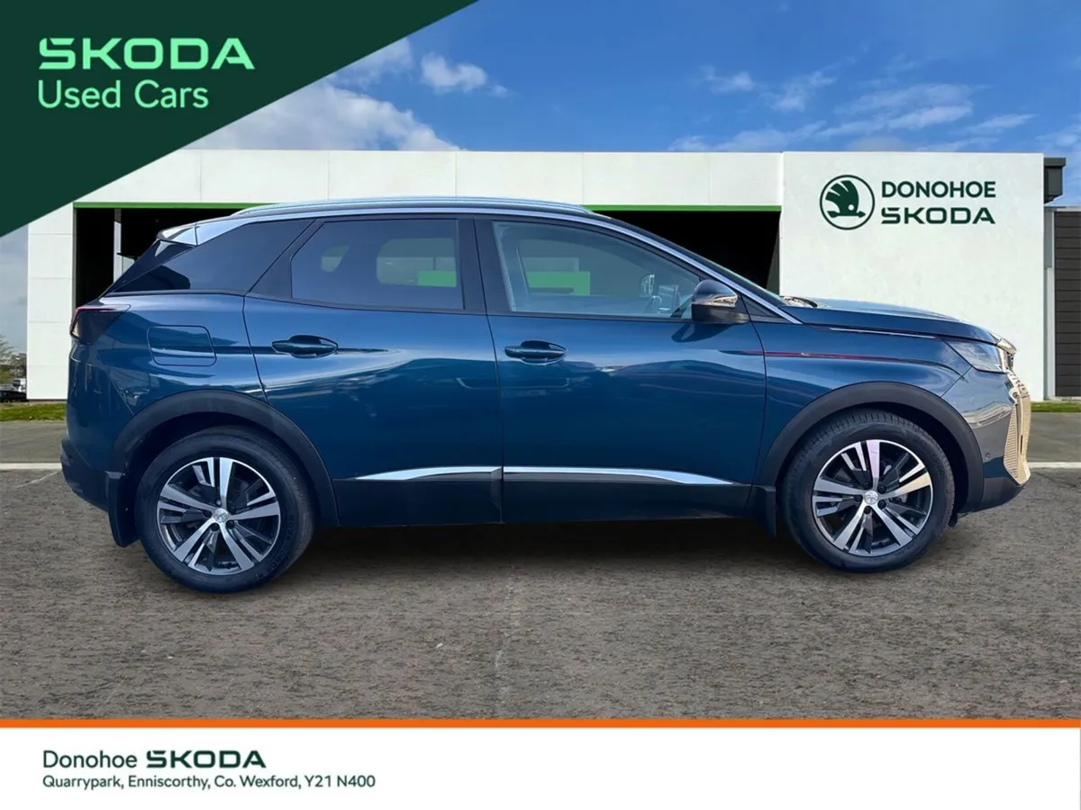Peugeot 3008 MPV, Diesel, 2023, Blue