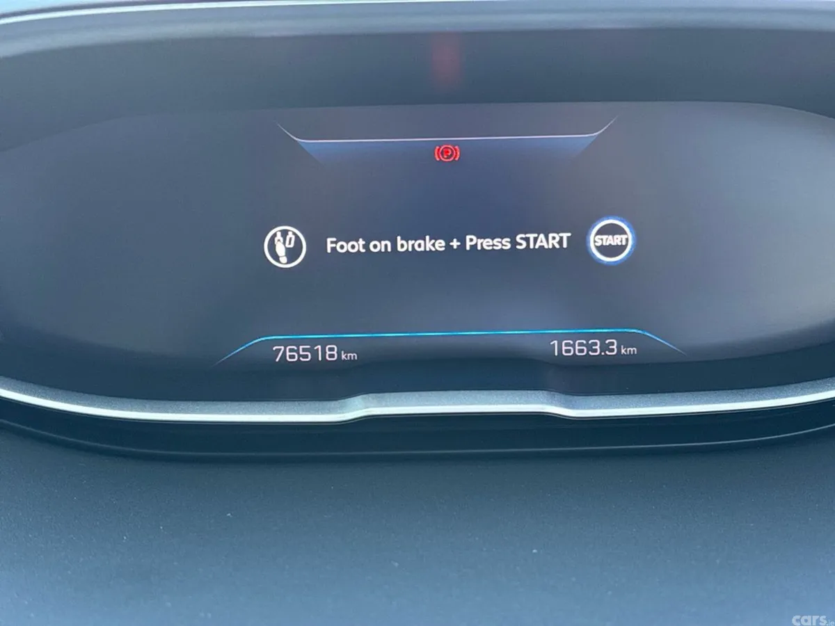 Peugeot 3008 MPV, Diesel, 2023, Blue