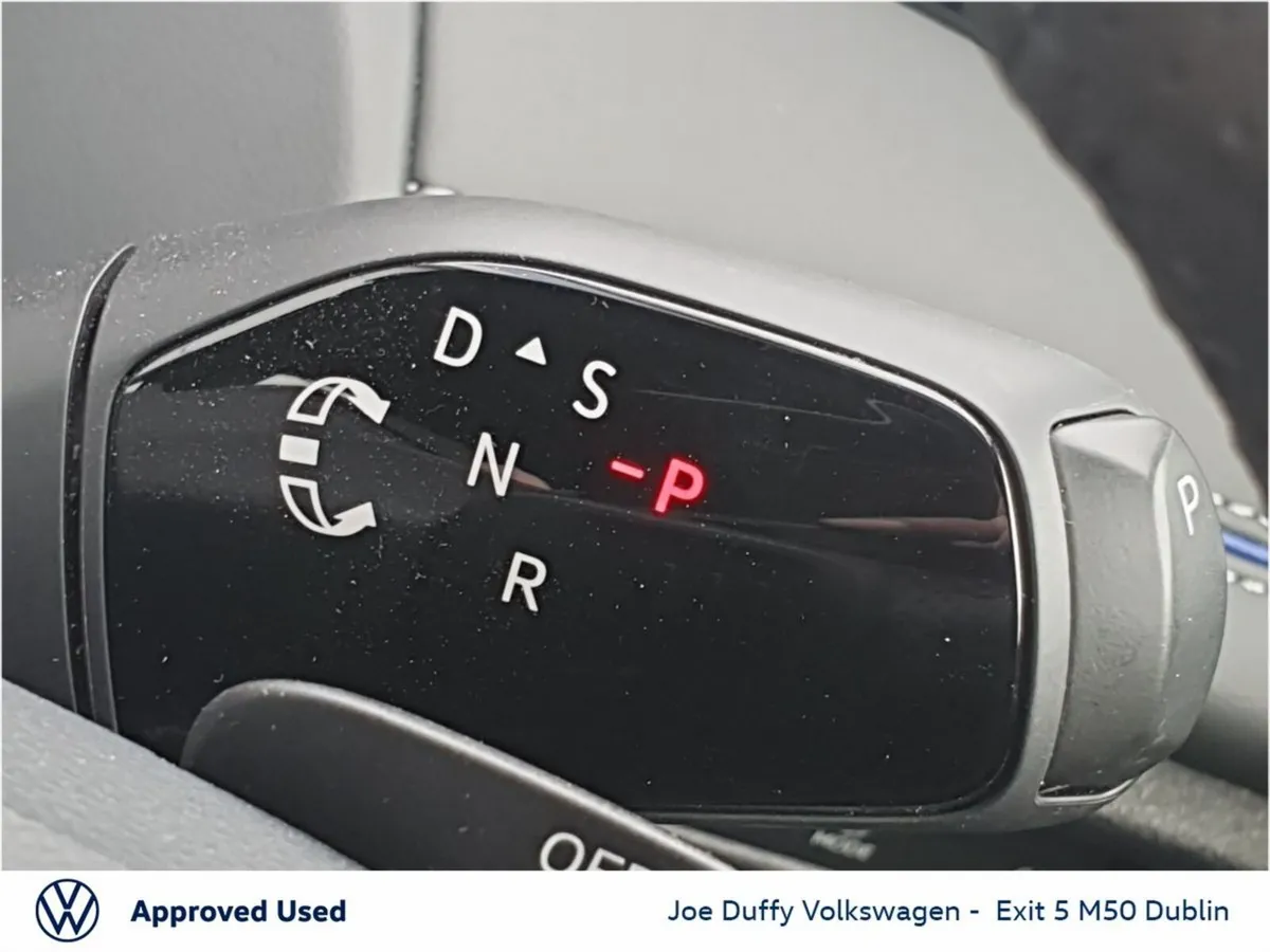 Volkswagen Tiguan SUV, Petrol Hybrid, 2025, Green