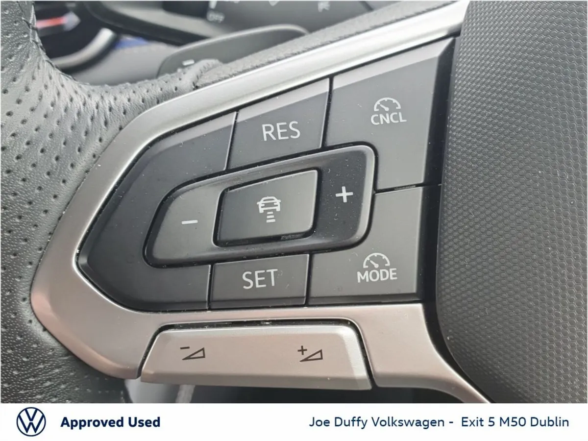 Volkswagen Tiguan SUV, Petrol Hybrid, 2025, Green