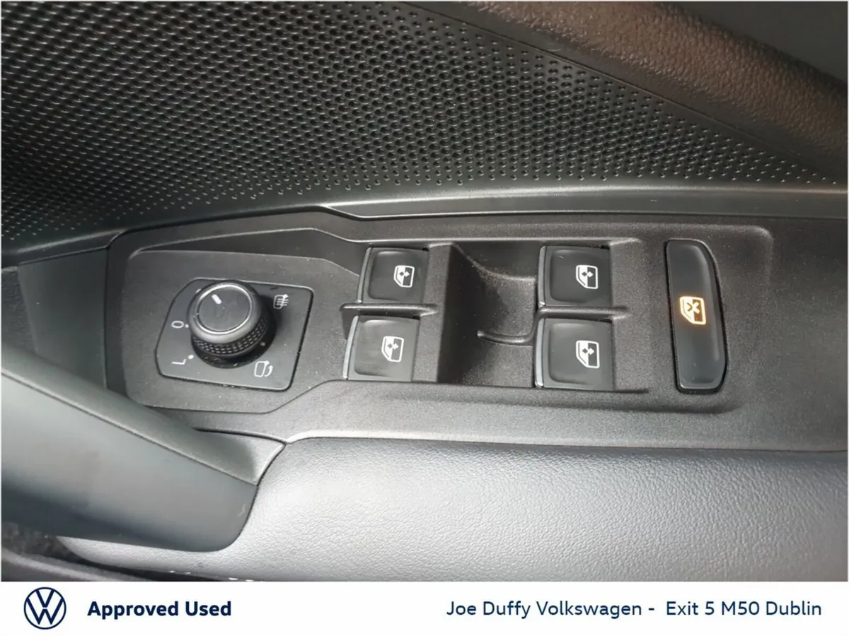 Volkswagen Tiguan SUV, Petrol Hybrid, 2025, Green