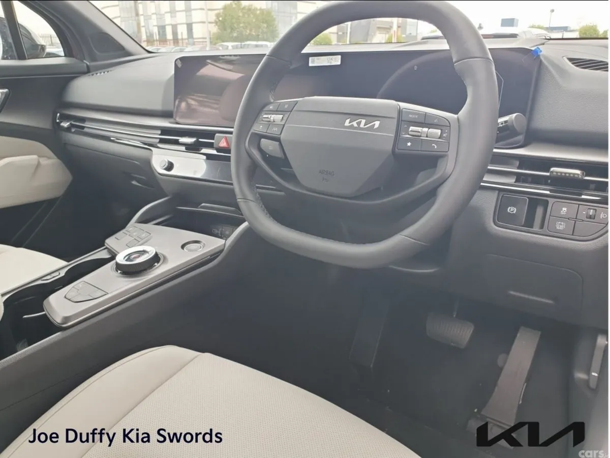 Kia Sportage SUV, Petrol Hybrid, 2026, Red