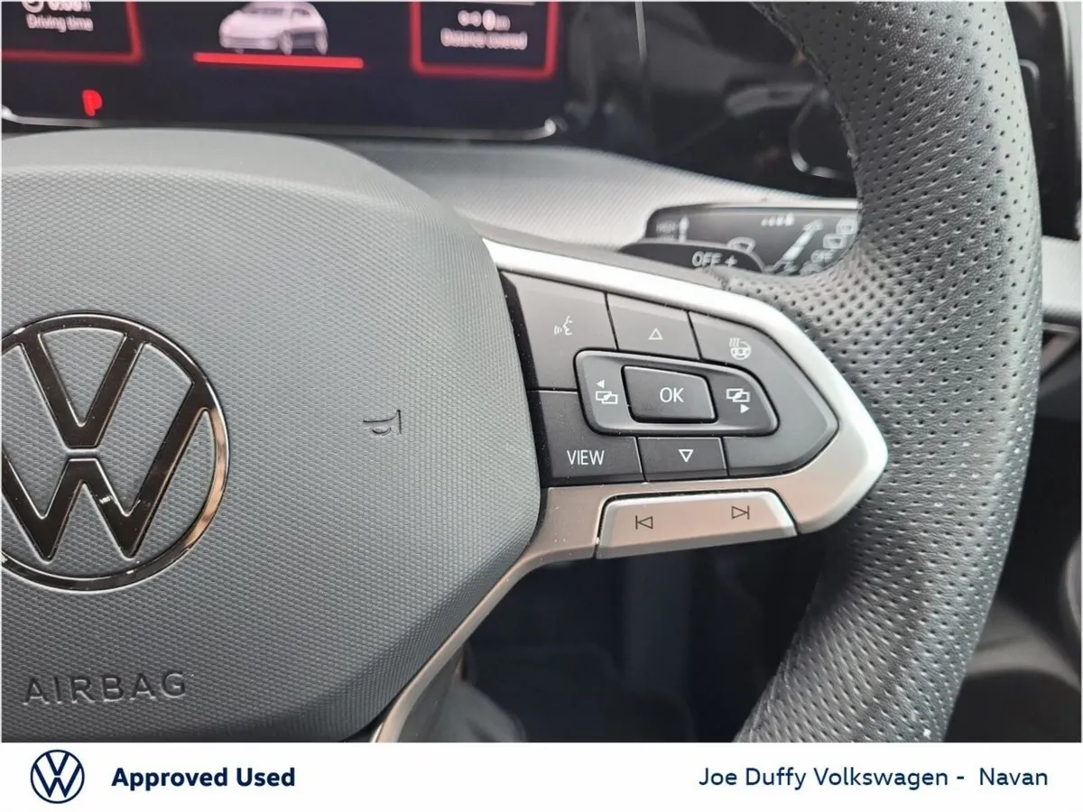 Volkswagen Golf Estate, Petrol, 2025, Grey