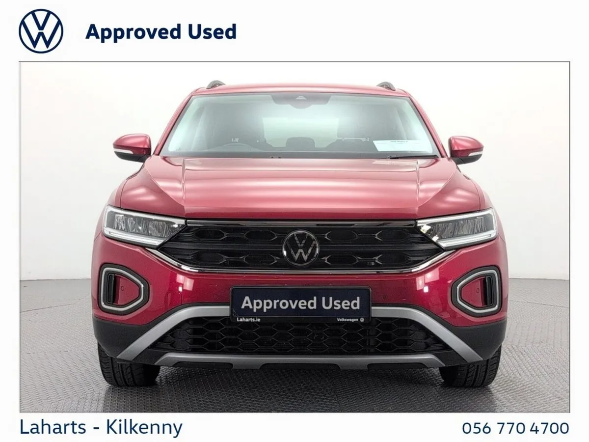 Volkswagen T-Roc SUV, Petrol, 2022, Red