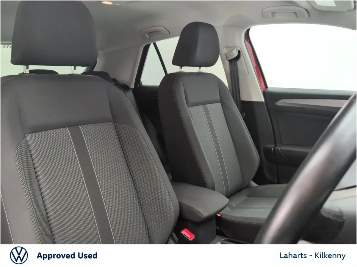 Volkswagen T-Roc SUV, Petrol, 2022, Red