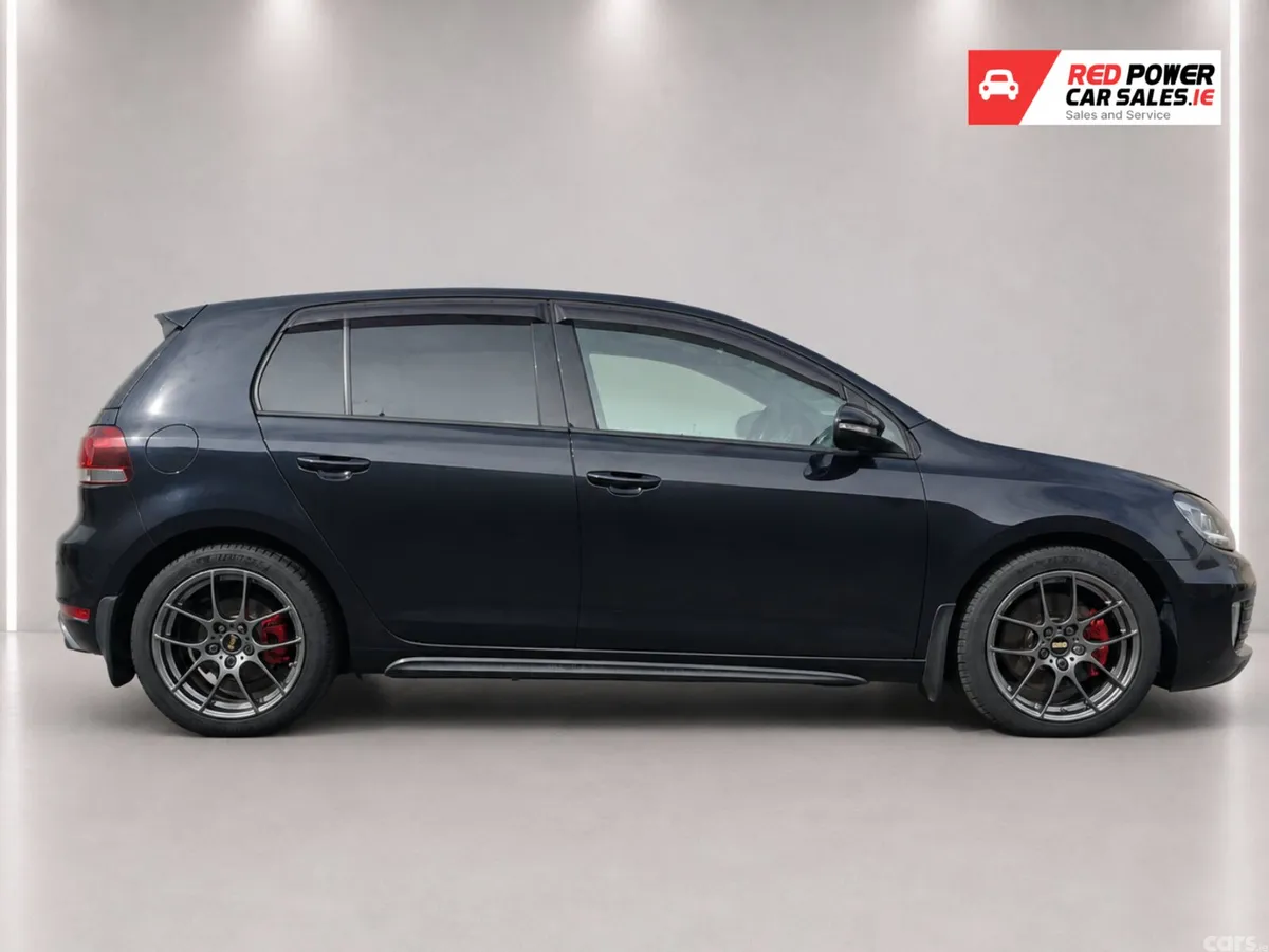 Volkswagen Golf Hatchback, Petrol, 2011, Black