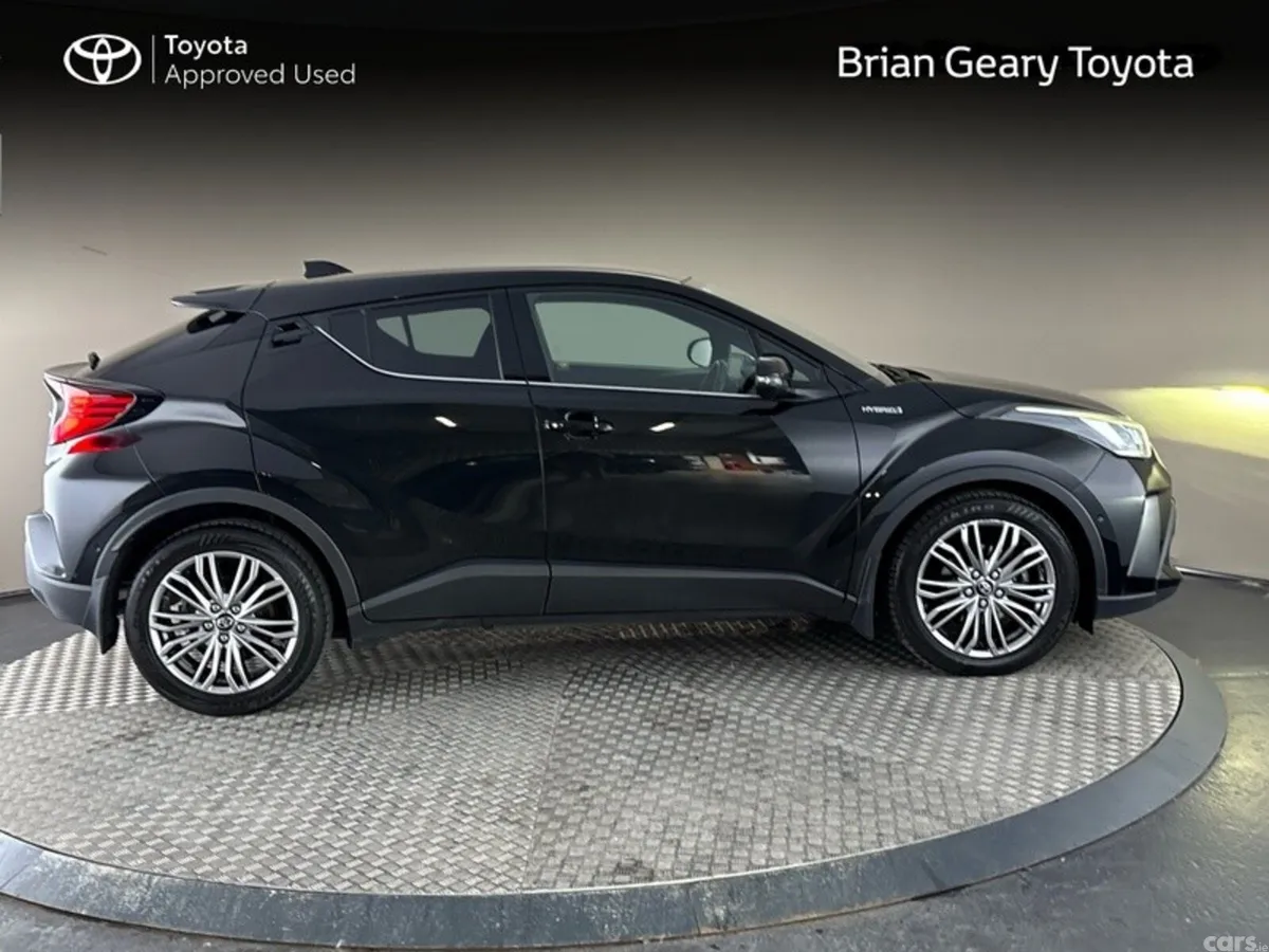 Toyota C-HR SUV, Petrol Hybrid, 2022, Black