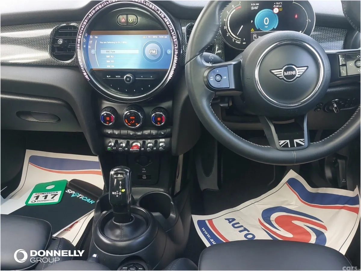 Mini Cooper Hatchback, Petrol, 2023, White
