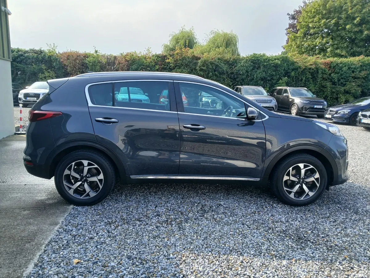 Kia Sportage SUV, Diesel Hybrid, 2020, Grey