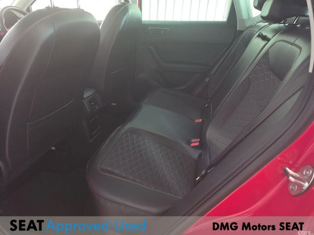 SEAT Ateca SUV, Diesel, 2023, Red