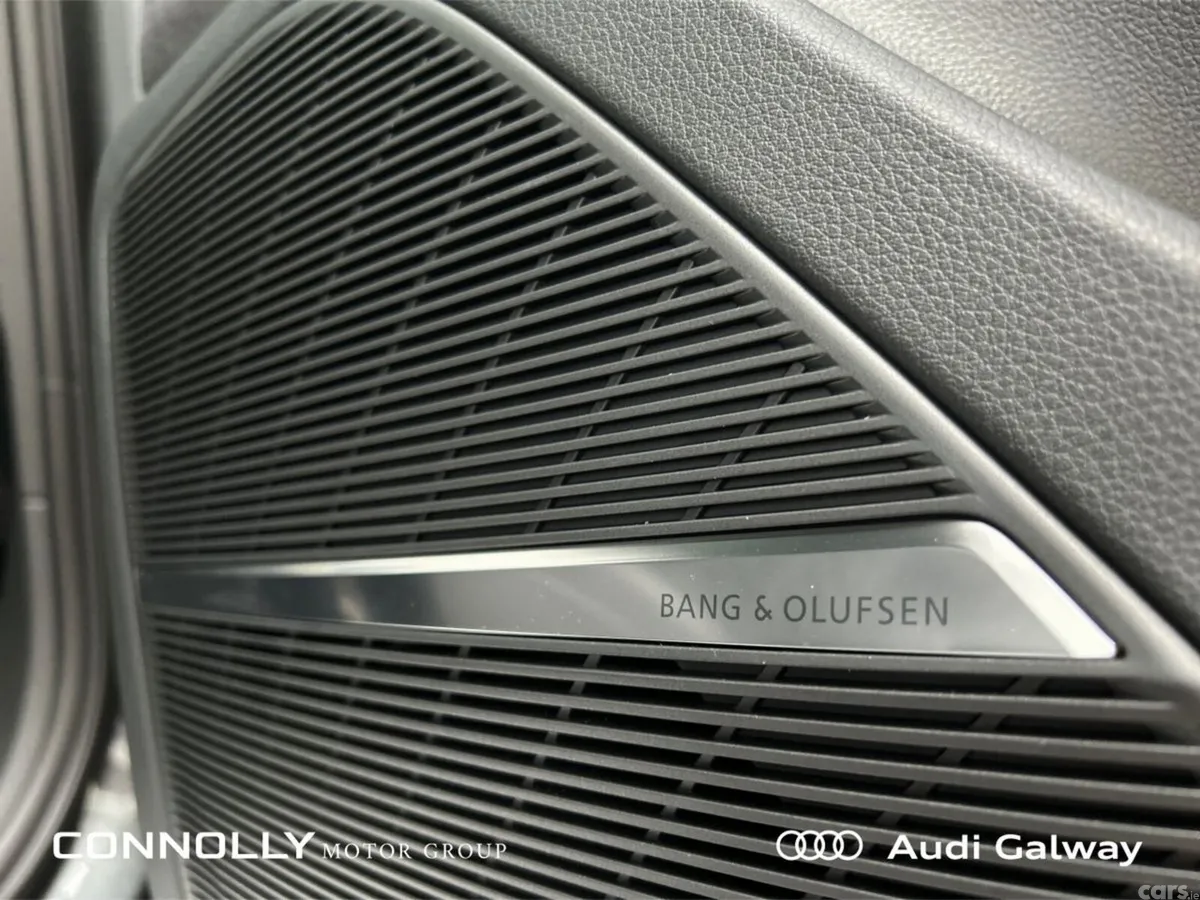 Audi Q7 SUV, Petrol Plug-in Hybrid, 2027, Grey