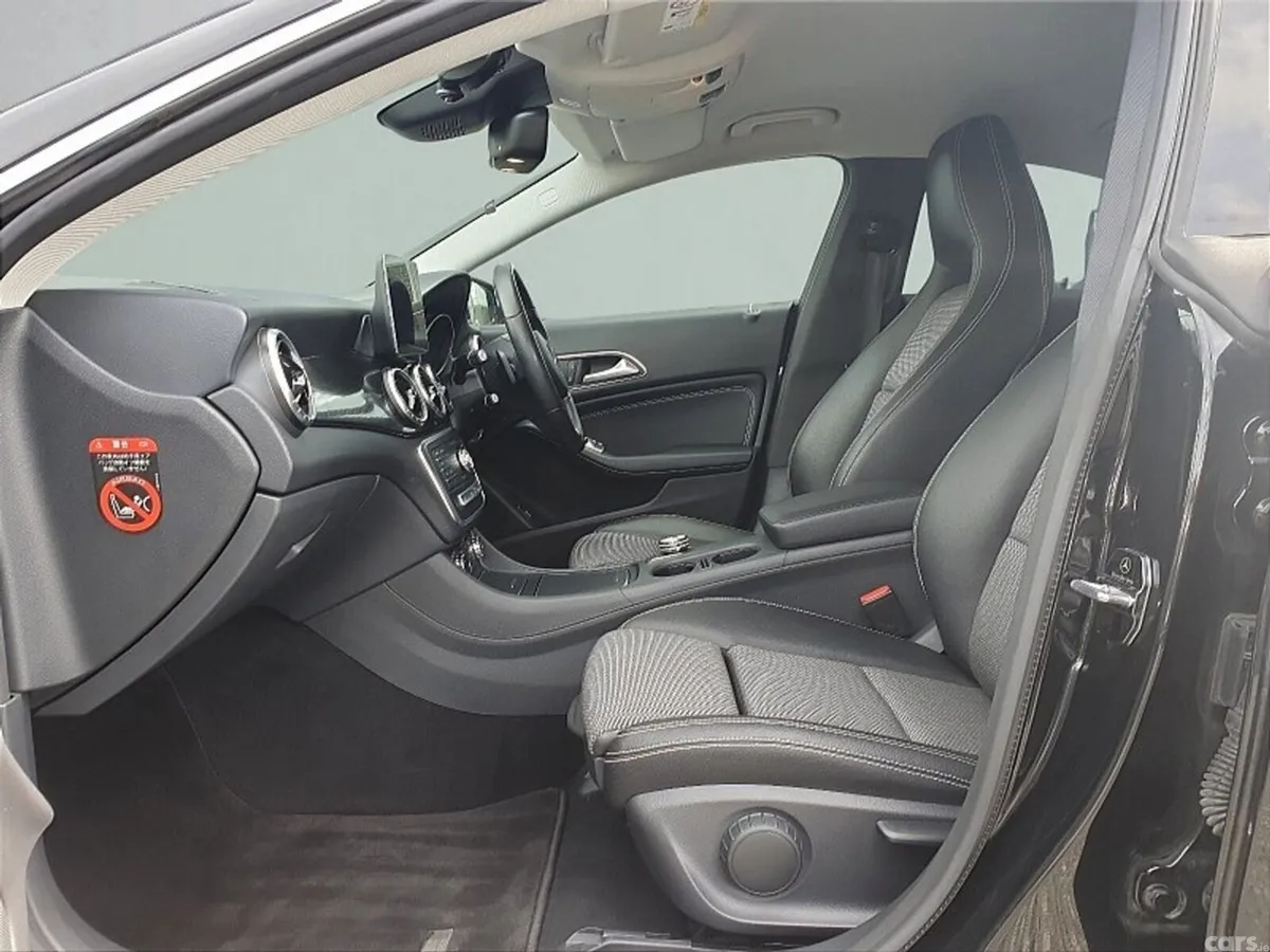 Mercedes-Benz CLA Coupe, Petrol, 2018, Black