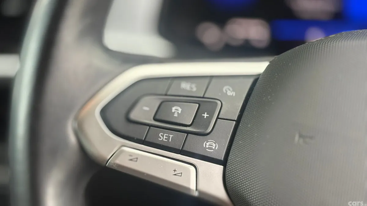 Volkswagen T-Roc SUV, Diesel, 2022, Black