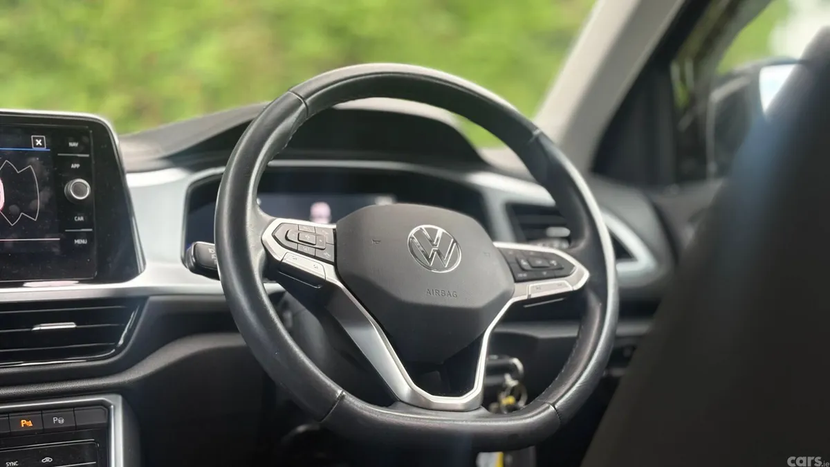 Volkswagen T-Roc SUV, Diesel, 2022, Black