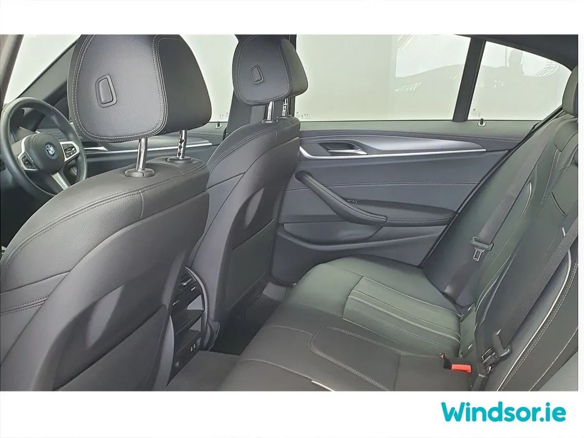 BMW 5-Series Saloon, Petrol Plug-in Hybrid, 2022, Grey