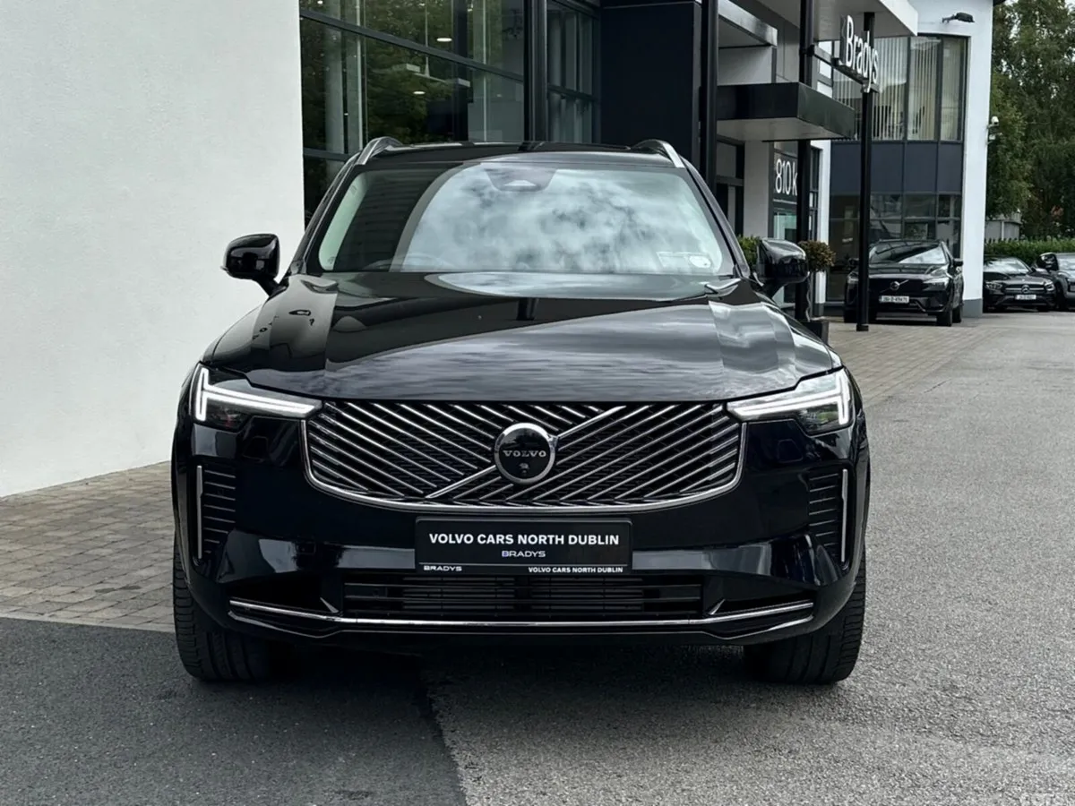 Volvo XC90 SUV, Petrol Plug-in Hybrid, 2026, Black