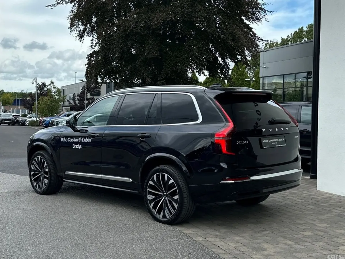 Volvo XC90 SUV, Petrol Plug-in Hybrid, 2026, Black