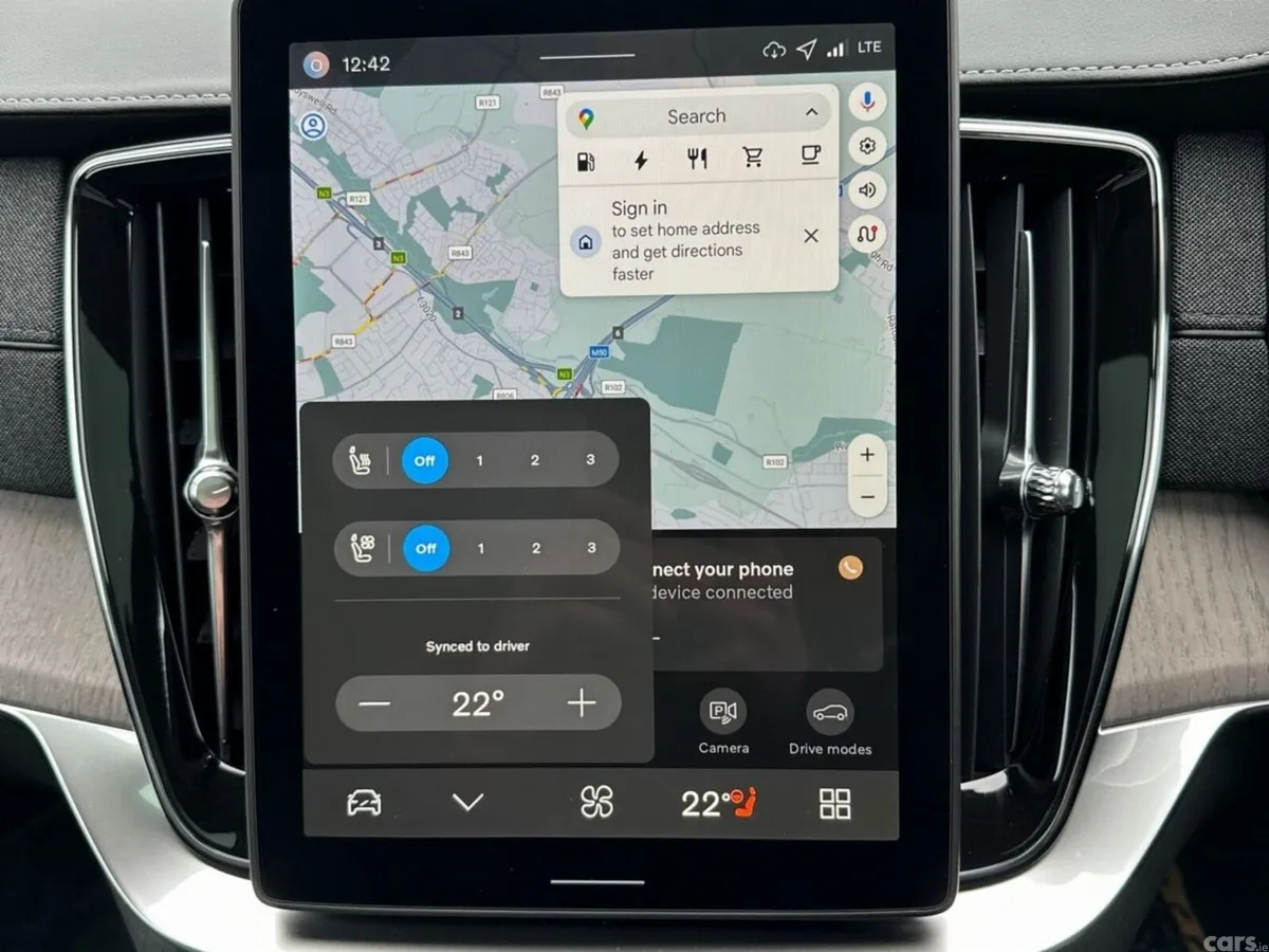 Volvo XC90 SUV, Petrol Plug-in Hybrid, 2026, Black