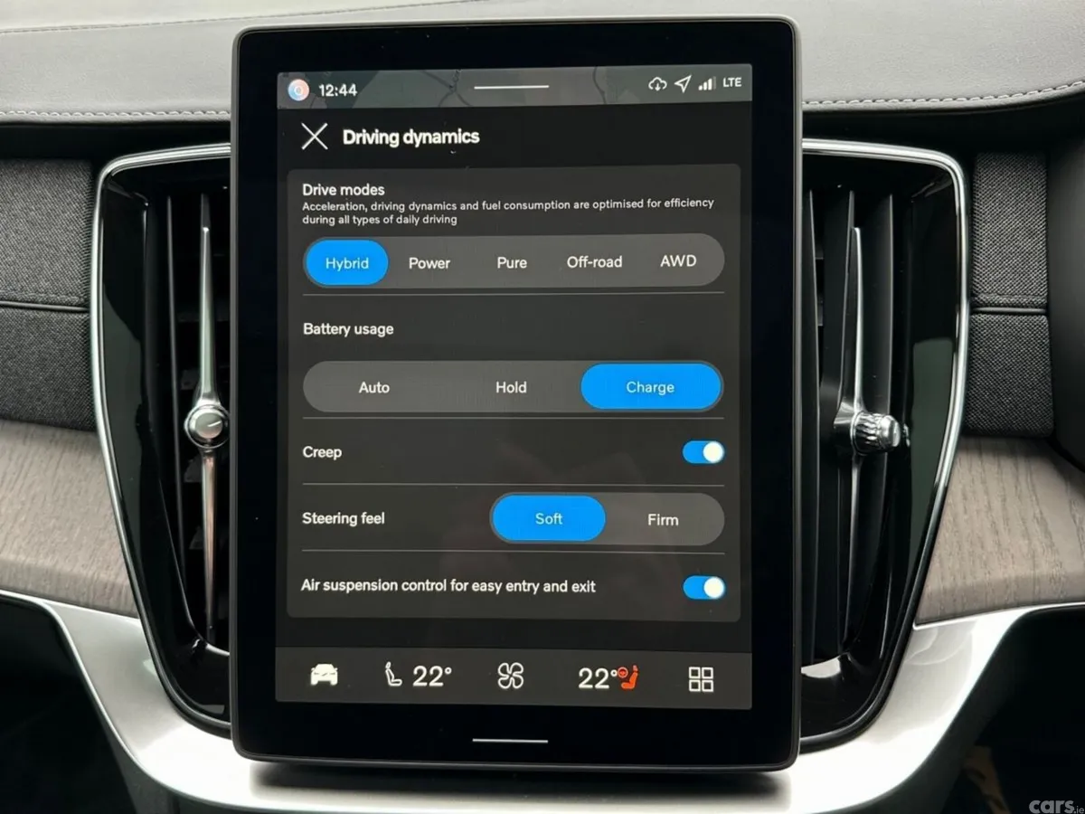 Volvo XC90 SUV, Petrol Plug-in Hybrid, 2026, Black