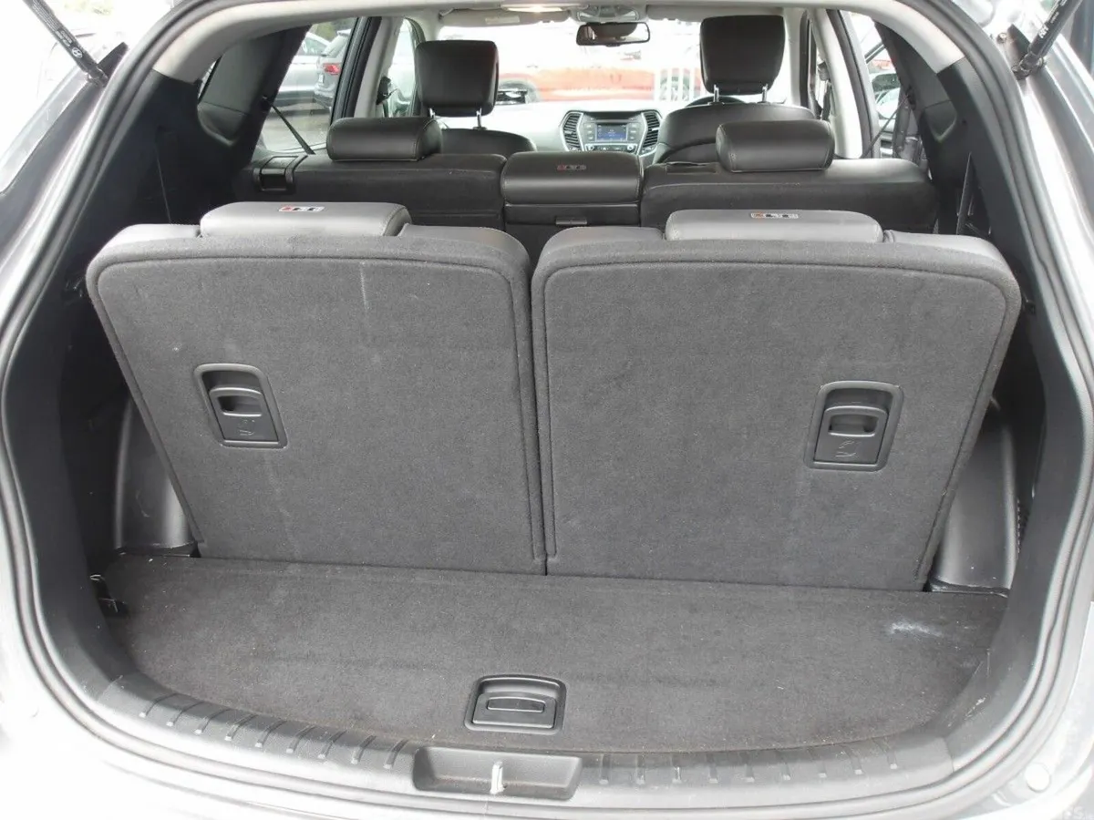 Hyundai Santa Fe SUV, Diesel, 2017, Grey