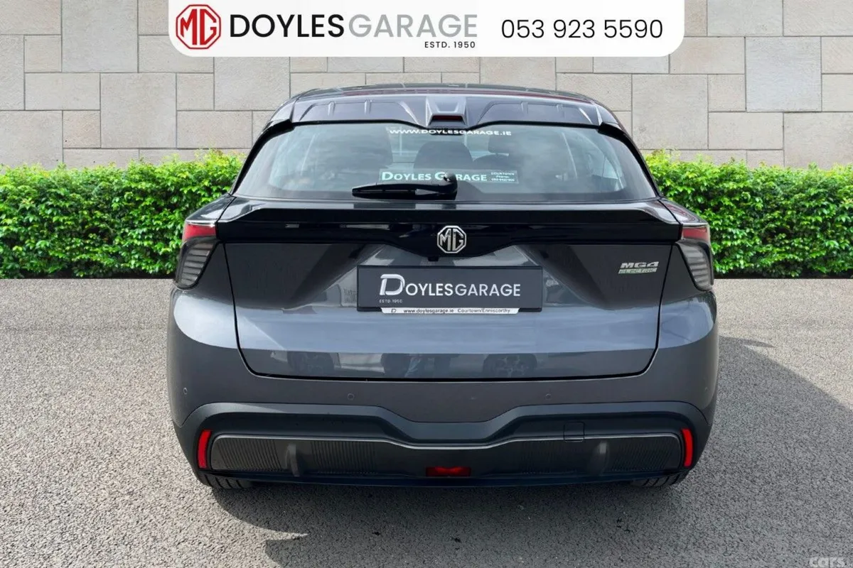 MG MG4 Hatchback, Electric, 2026, Grey