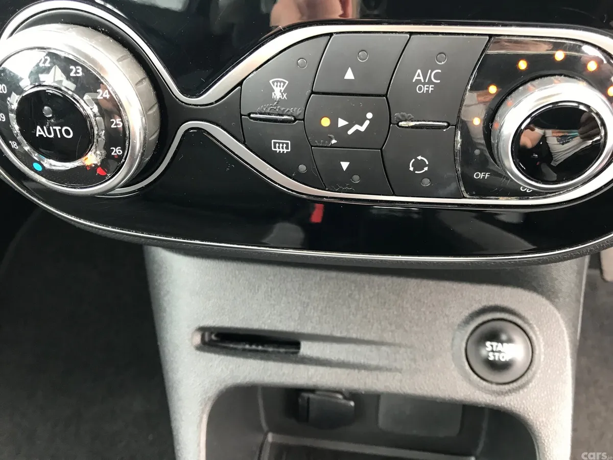 Renault Captur Hatchback, Petrol, 2018, Grey