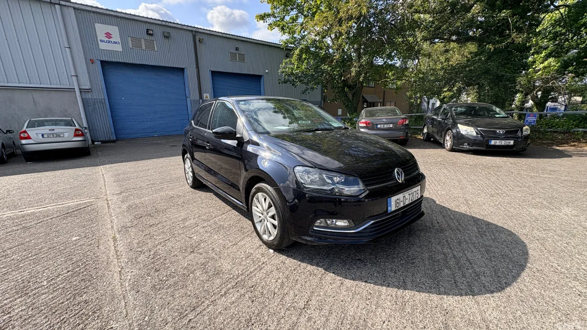 Volkswagen Polo Hatchback, Petrol, 2016, Black