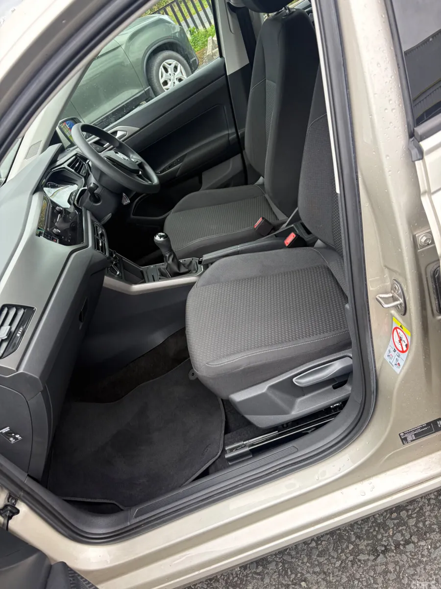 Volkswagen Polo Hatchback, Petrol, 2018, Grey