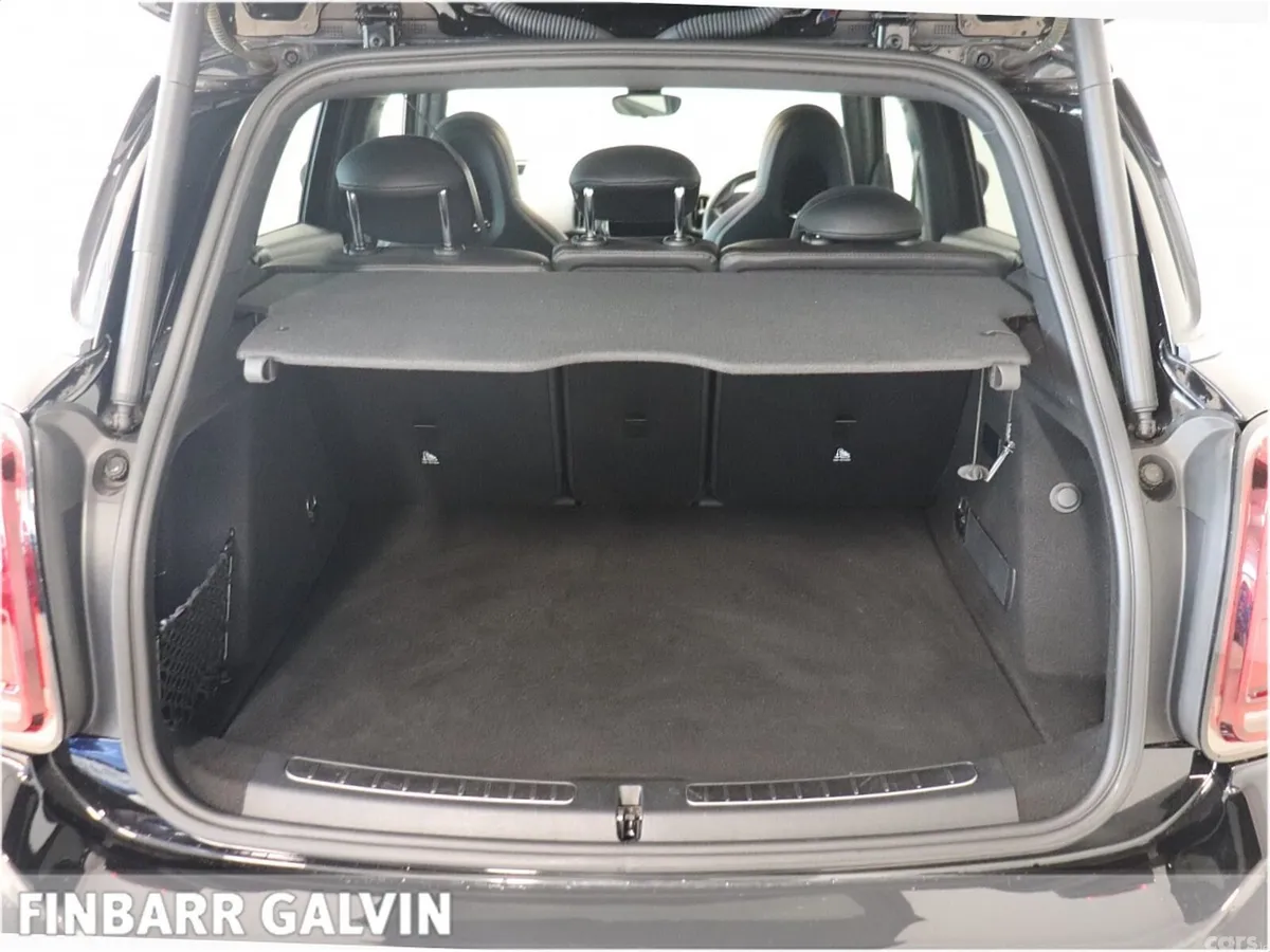 Mini Countryman Hatchback, Petrol Plug-in Hybrid, 2021, Black