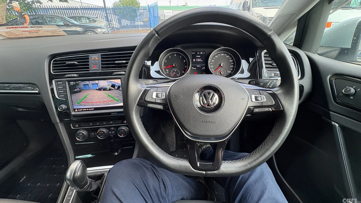 Volkswagen Golf Hatchback, Petrol, 2017, Silver