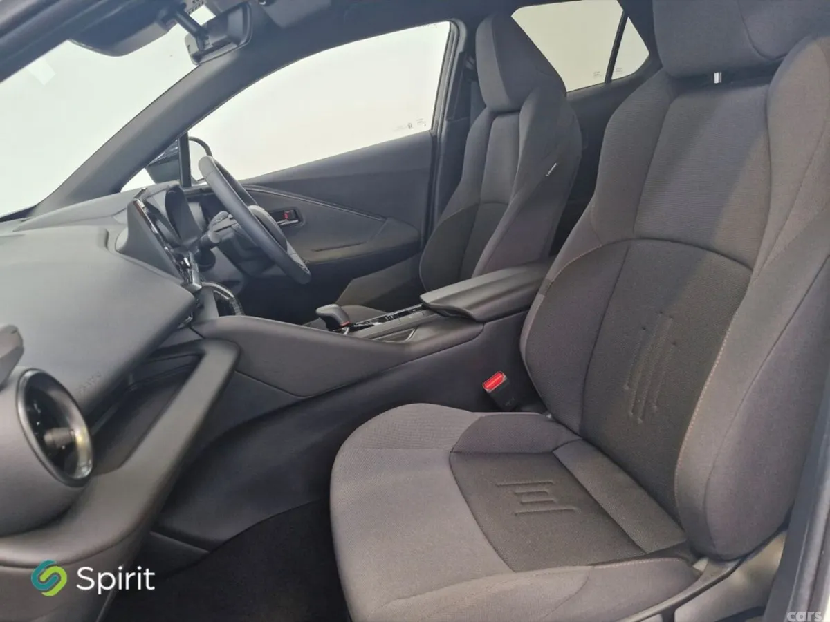 Toyota C-HR Hatchback, Petrol Hybrid, 2024, White