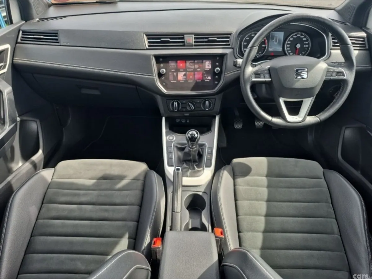 SEAT Arona SUV, Petrol, 2019, White