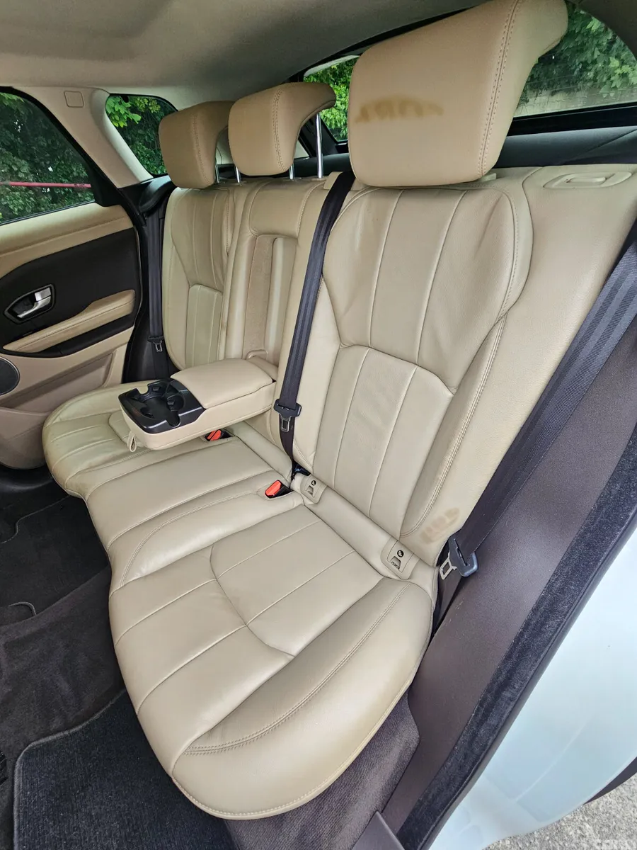 Land Rover Range Rover Evoque SUV, Diesel, 2015, White