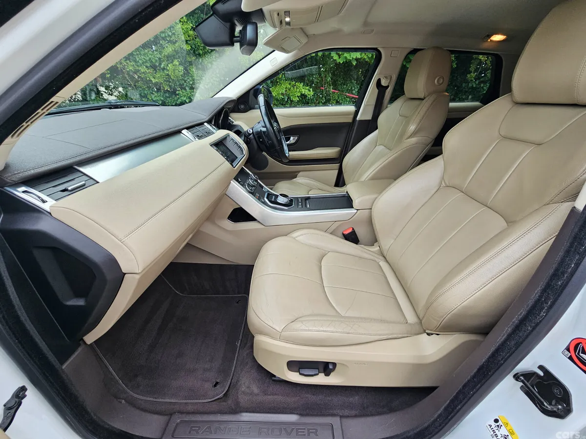 Land Rover Range Rover Evoque SUV, Diesel, 2015, White