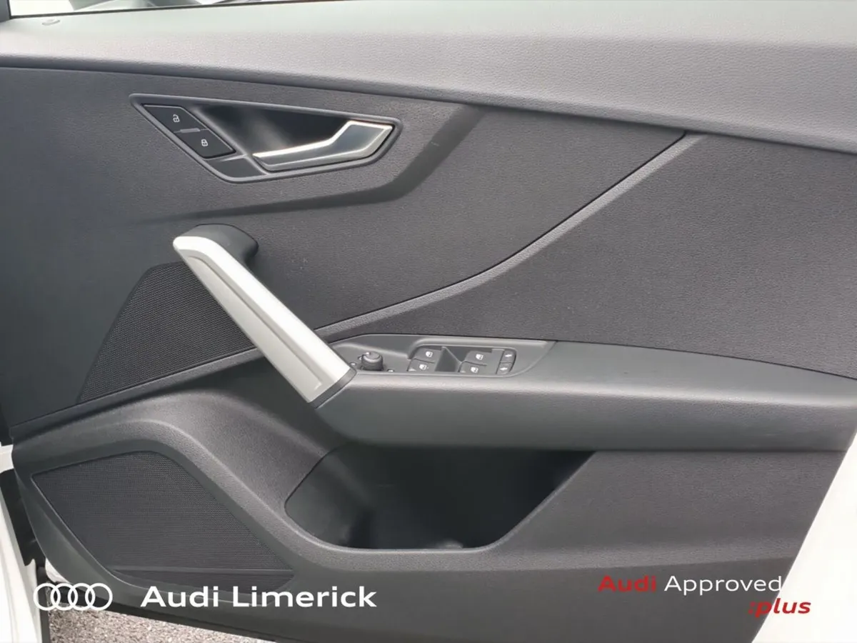 Audi Q2 SUV, Petrol, 2023, White