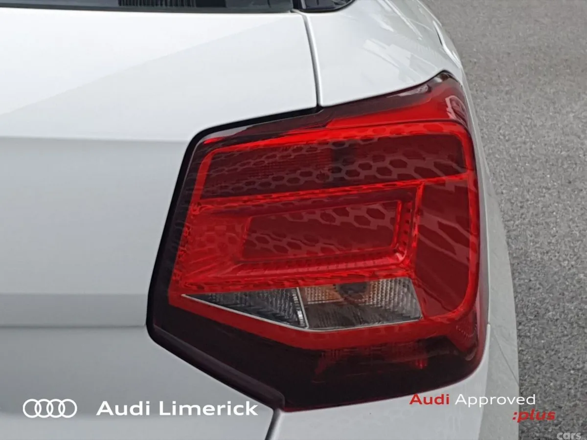 Audi Q2 SUV, Petrol, 2023, White