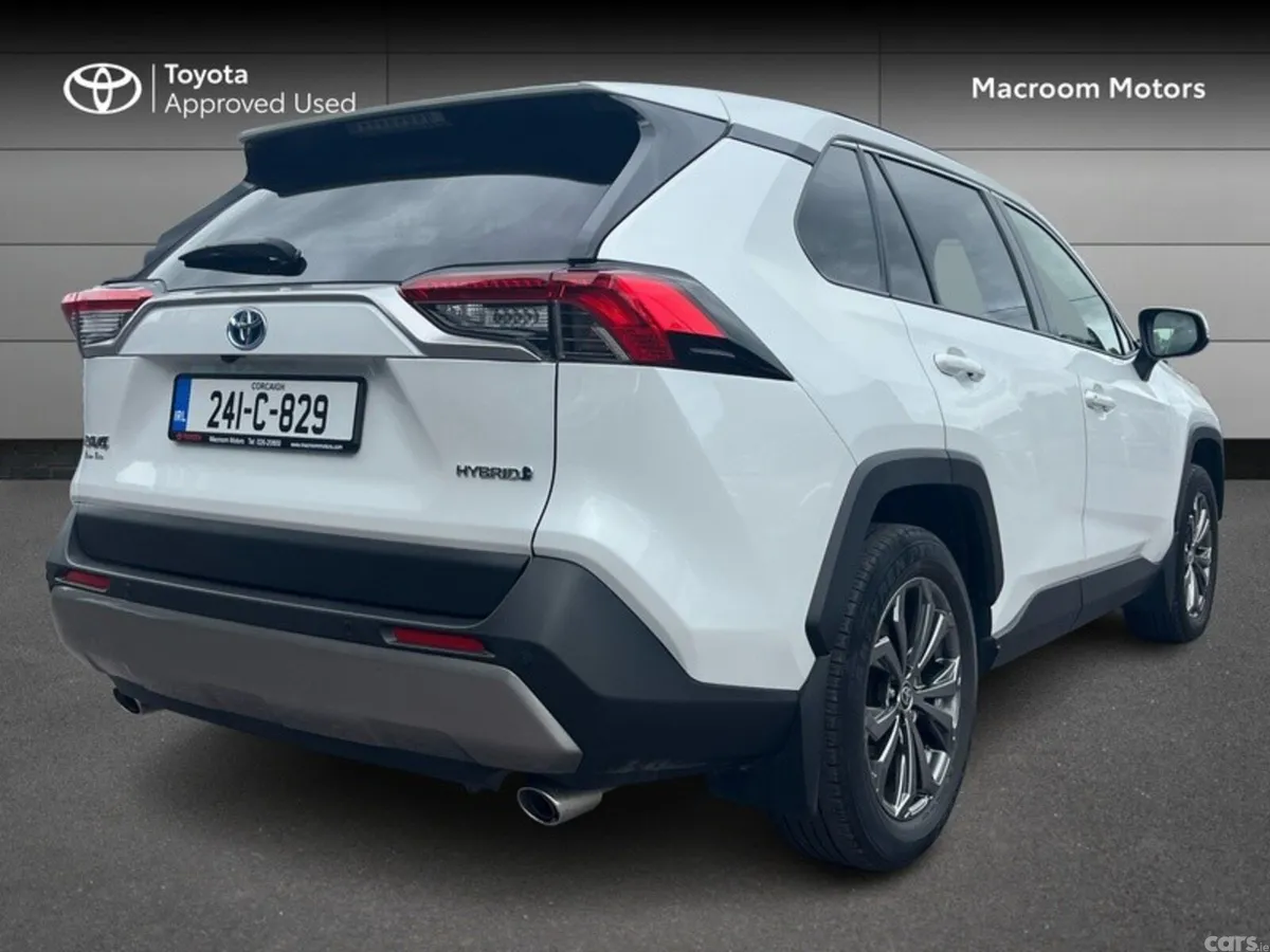 Toyota RAV4 SUV, Petrol Hybrid, 2024, White