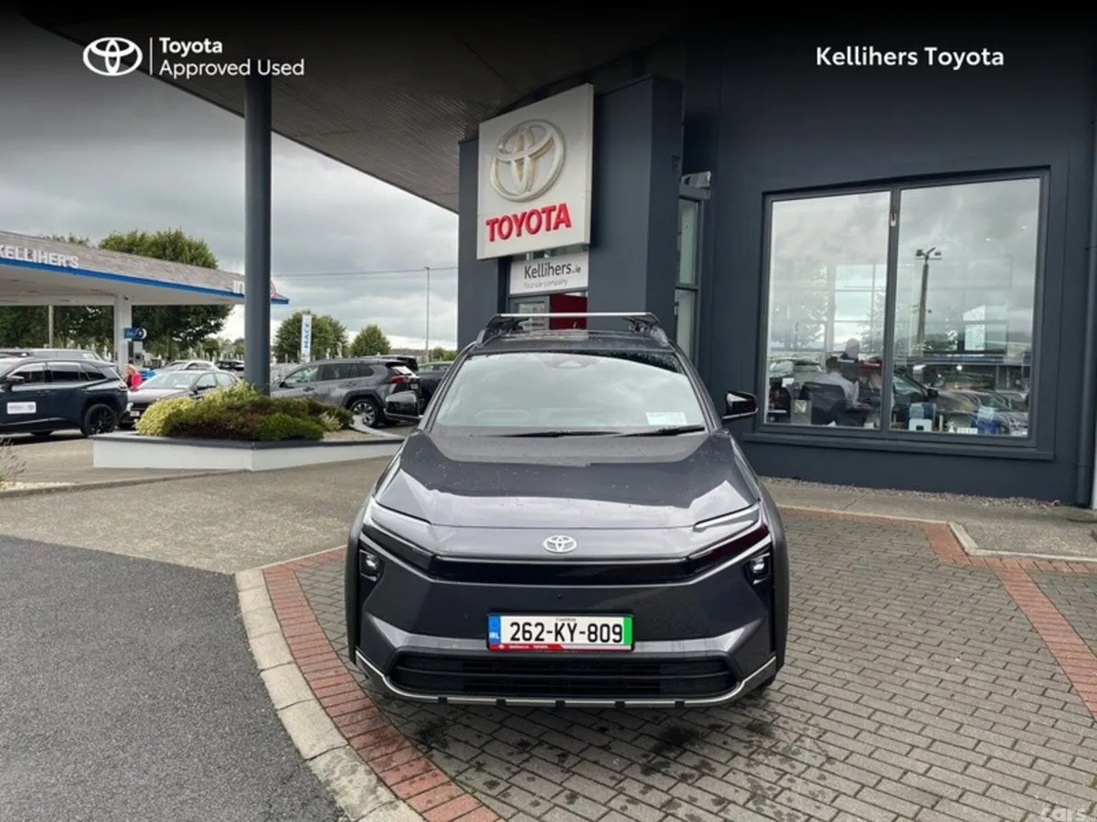 Toyota bZ Touring Estate, Electric, 2026, 