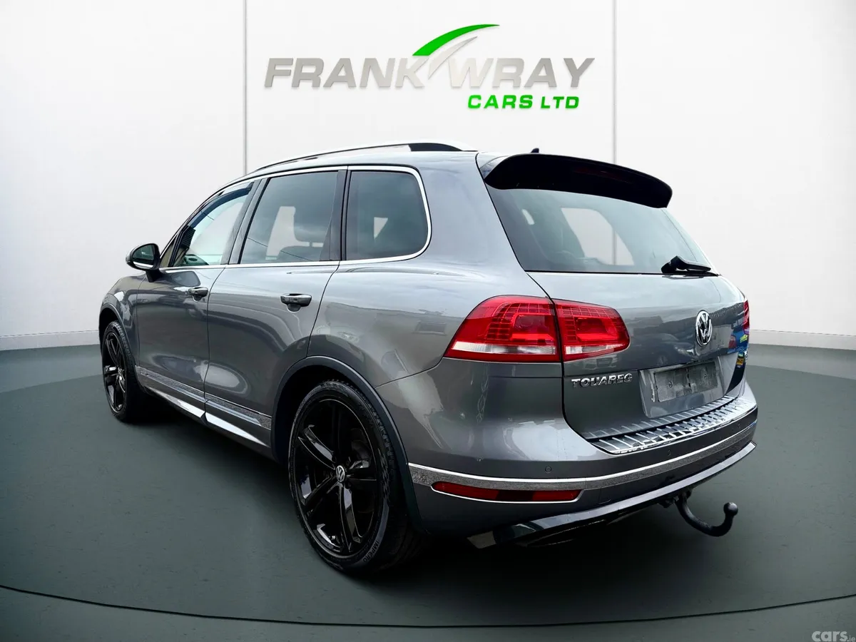 Volkswagen Touareg SUV, Diesel, 2017, Grey