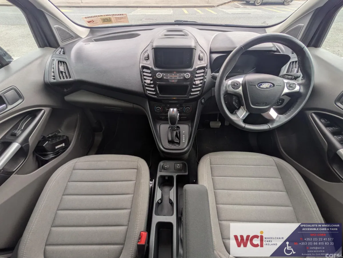 Ford Tourneo Connect MPV, Diesel, 2021, Black