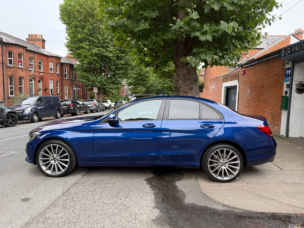 Mercedes-Benz C-Class Saloon, Petrol, 2017, Blue